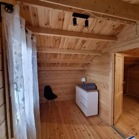 Letniskowy Pietrowy Na Kaszubach Jezioro Ostrow Mausz