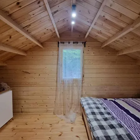 Dom wakacyjny Letniskowy Piętrowy Na Kaszubach Jezioro Ostrów Mausz Klodno (Pomerania)