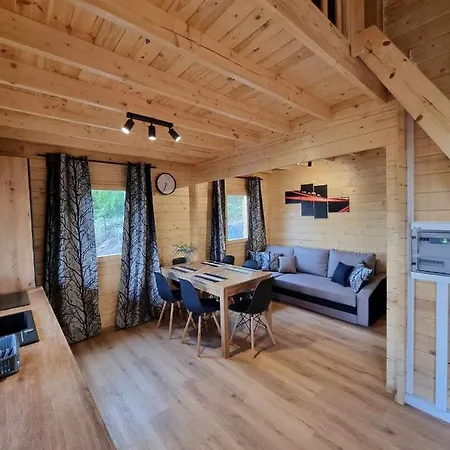 Letniskowy Pietrowy Na Kaszubach Jezioro Ostrow Mausz Klodno (Pomerania)