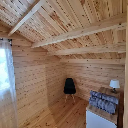 Letniskowy Pietrowy Na Kaszubach Jezioro Ostrow Mausz Holiday home *