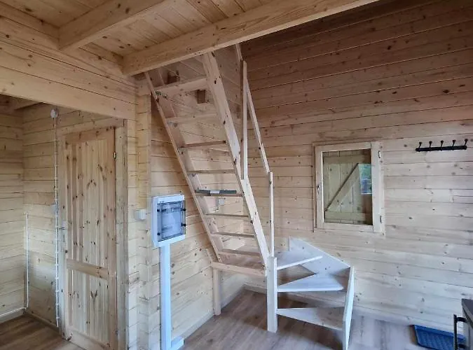 別荘 Letniskowy Pietrowy Na Kaszubach Jezioro Ostrow Mausz