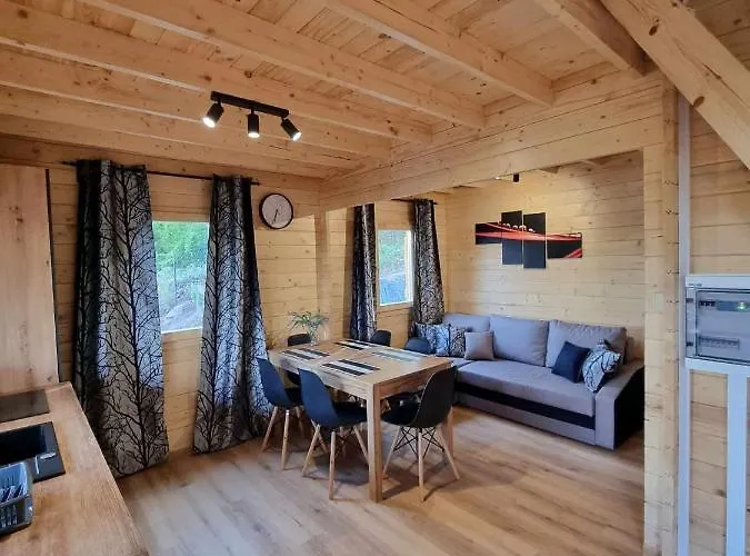 Letniskowy Pietrowy Na Kaszubach Jezioro Ostrow Mausz Klodno (Pomerania)