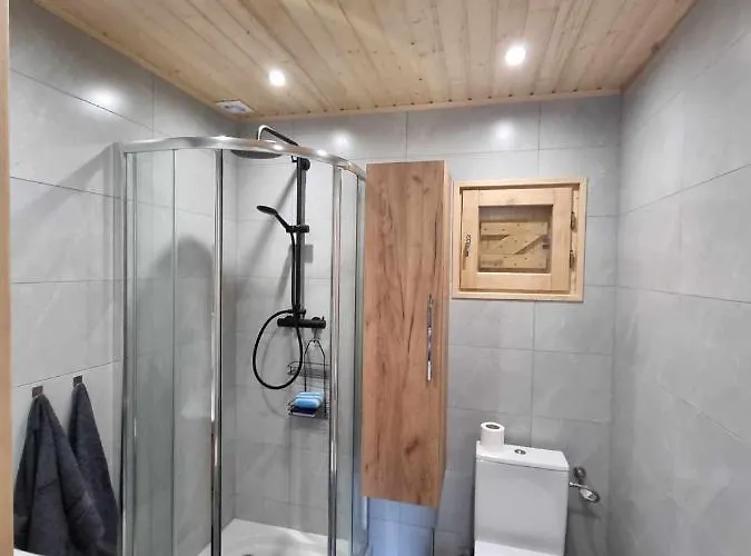 Letniskowy Pietrowy Na Kaszubach Jezioro Ostrow Mausz Klodno (Pomerania)