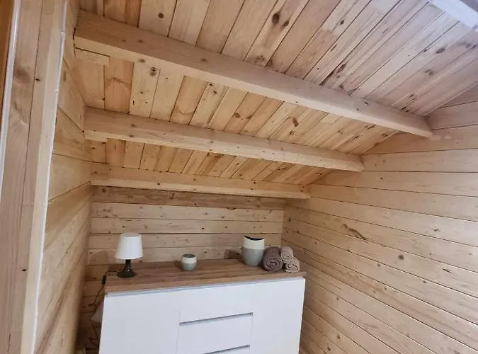 Letniskowy Pietrowy Na Kaszubach Jezioro Ostrow Mausz