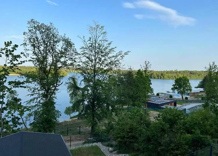 Letniskowy Pietrowy Na Kaszubach Jezioro Ostrow Mausz 別荘